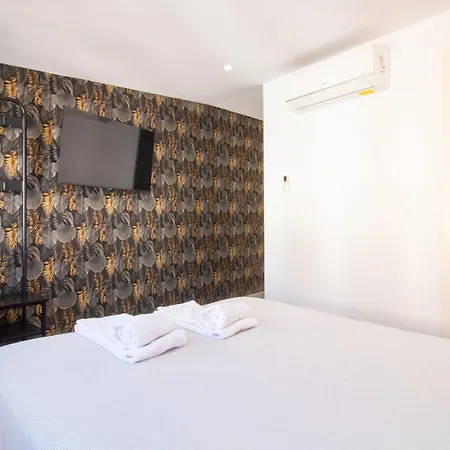 Alto Da Lapa House W Parking By Lovelystay וילה