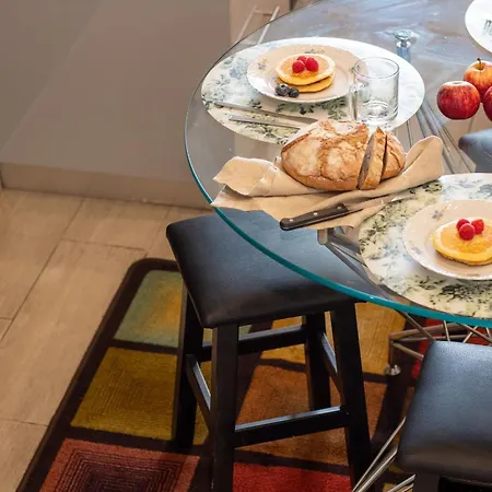 Alto Da Lapa House W Parking By Lovelystay 빌라