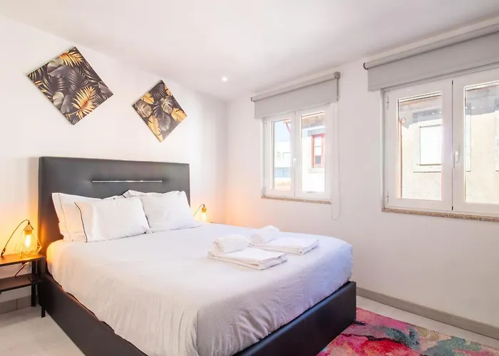 Alto Da Lapa House W Parking By Lovelystay Villa